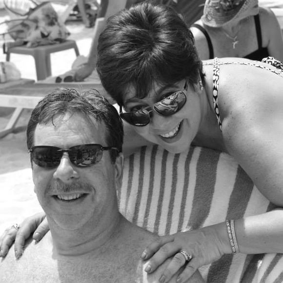 Meet your Posher, Stephanie - Picture 1 of 1